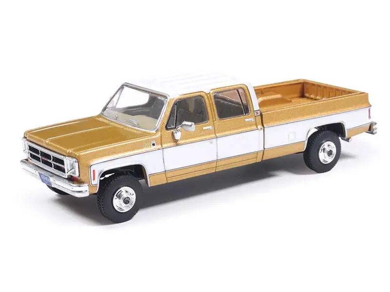 1975 GMC Sierra Classic Yuba Gold 1:64 Scale Model Car - IXO America IA64012, Vintage Auto Miniature Diecast Toy, Collectible Scale Model Diecast Toy, Model Cars
