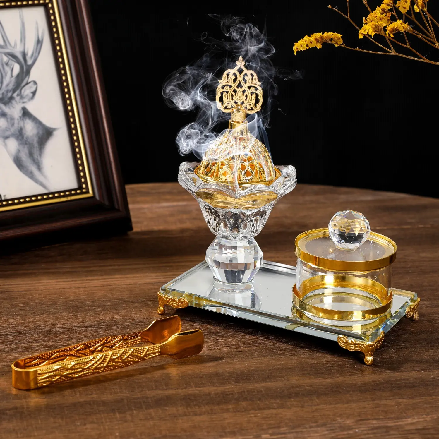 Creative Crystal Scented Aroma Incense Burner Candle Holder, Party Decorative Ornament, Home Fragrance Decor, Festival Decoration Gift Set with Charcoal Clip Included, Aromatherapy Oils