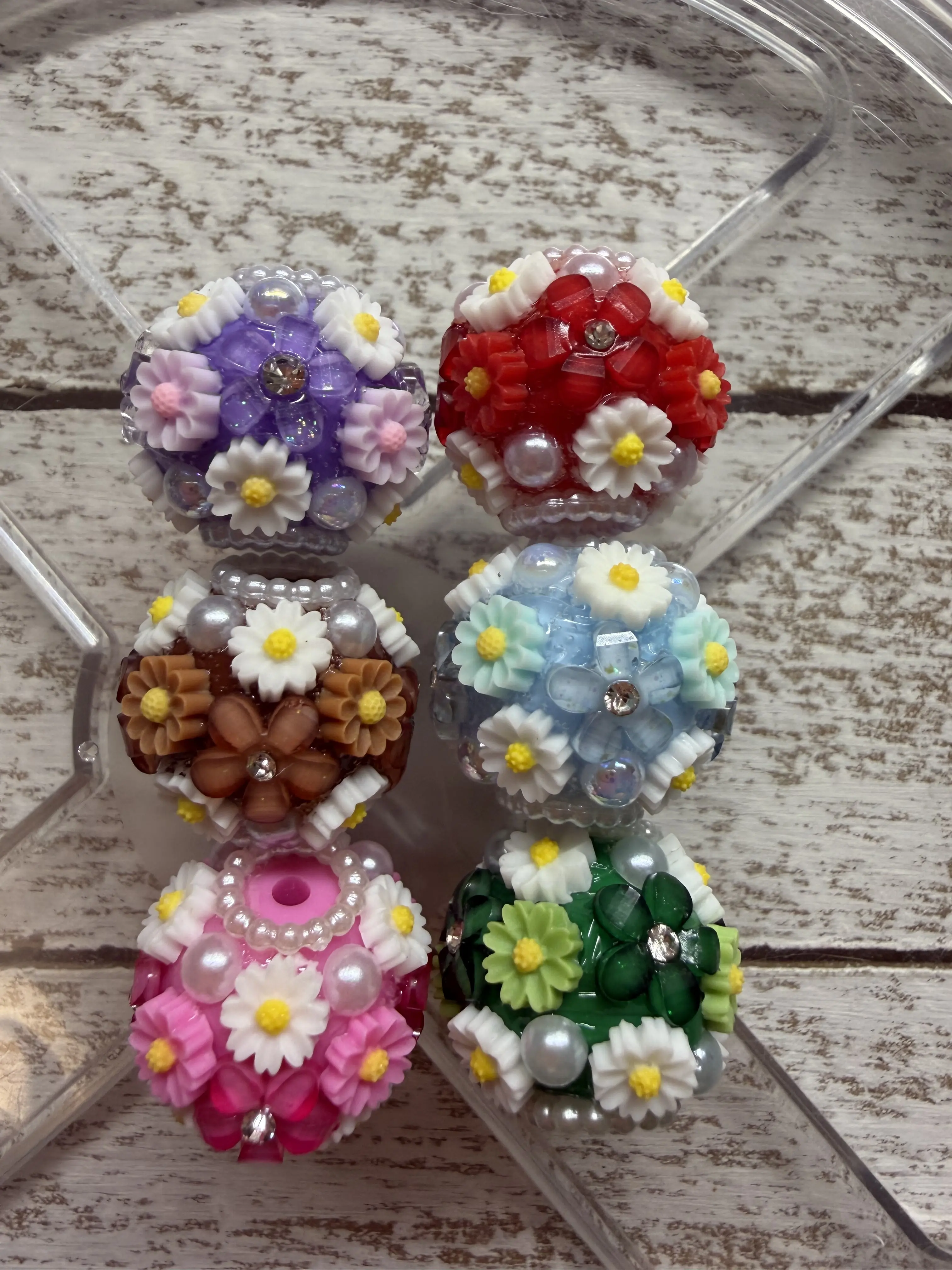 Fancy Mini Daisys and Pearls Qty15 assortment