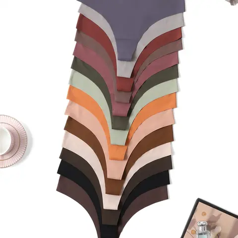 Women's Solid Color Thongs, Soft Comfy Elegant Breathable Seamless Knicker for Daily Wear, Underwear for All Seasons, Clothes, Panties, Seamless Undergarment