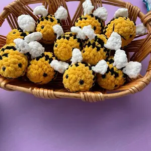 Crochet bees