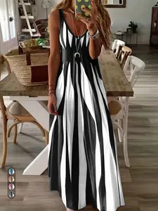 & Stripe Sleeveless Spaghetti Strap Maxi Nightdress, Comfortable Casual Fitted Sleepwear for Women, Stylish Long Loungewear Dress for Bedroom, Soft Fabric Evening Gown