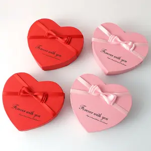 Cross-border Soap Flower Rose Heart-shaped Gift Box, Valentine's Day and Christmas Gift, Heart-shaped Artificial Rose Gift Box and Present