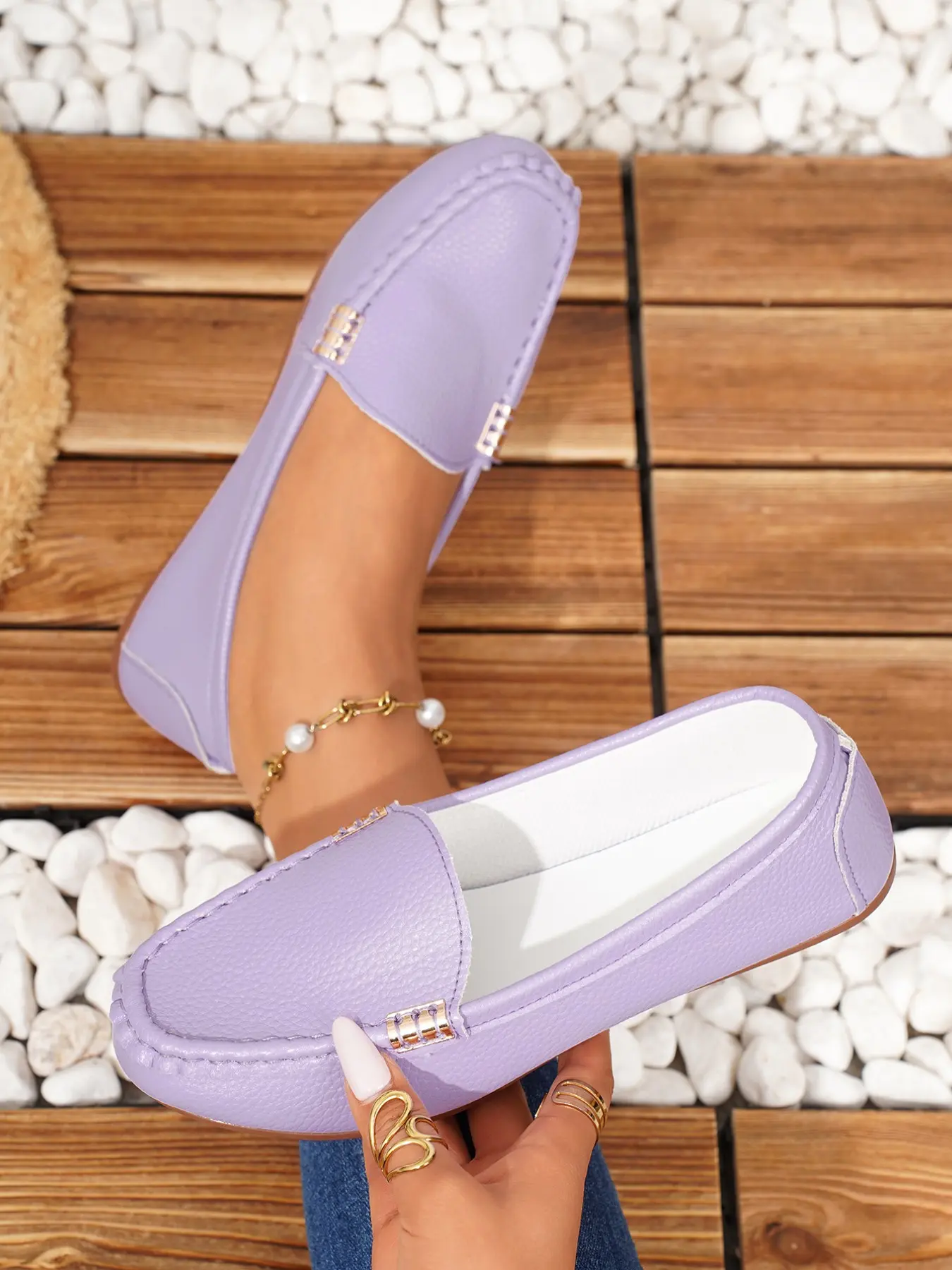 Women's Classic Plain Flat Shoes, Fashionable and Sexy, High-End Side Metal Chain Decoration, Comfortable Casual Loafers, Slip On Shoes