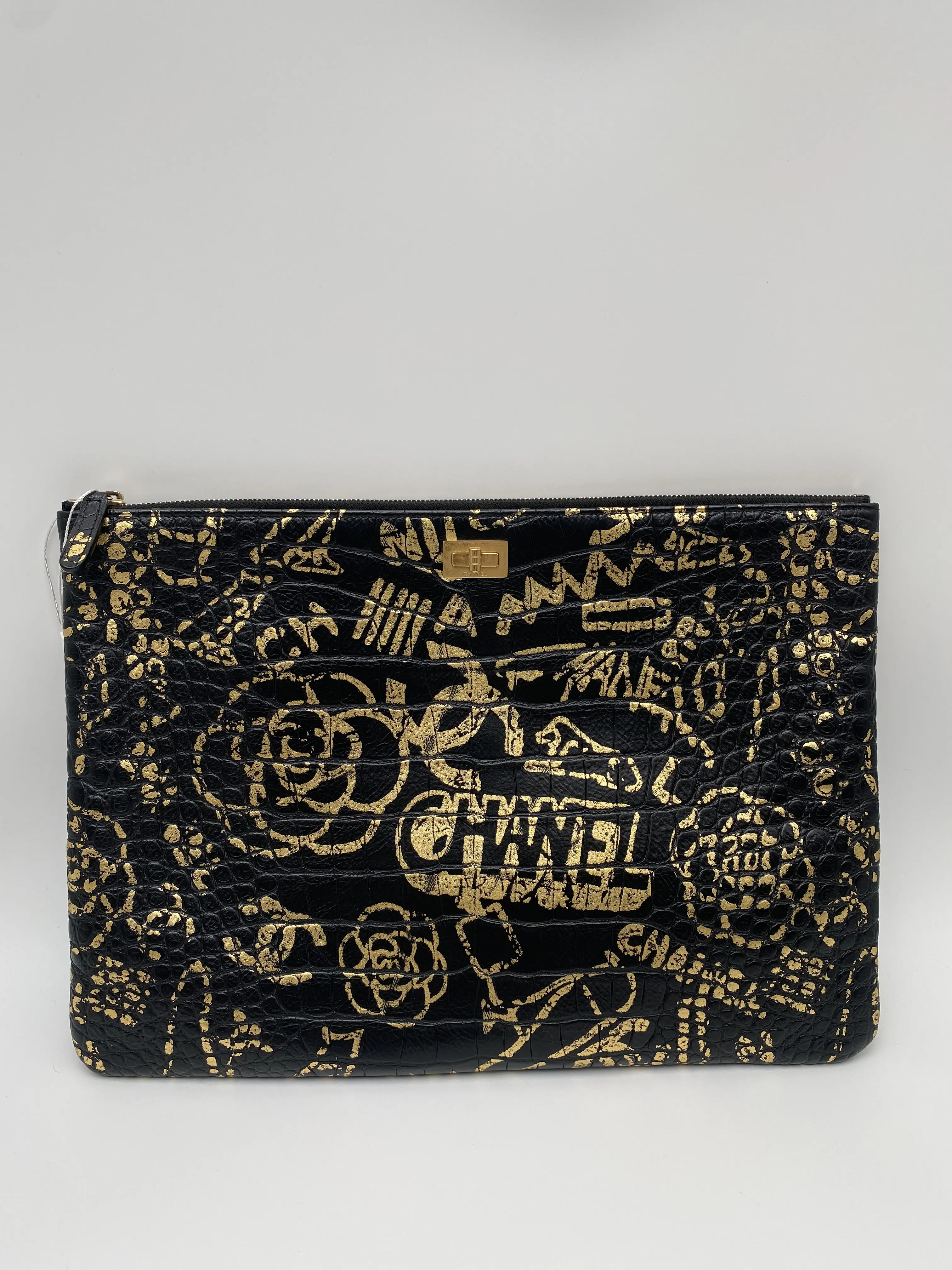Pre-owned CHANEL Black Croc Embossed Leather Zip Pouch Gold Camellia Print