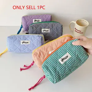 Gingham Pattern Pencil Case, 1 Count Zipper Pencil Bag, Stationery Storage Bag for Home School, Art Supplies, Office Supplies, Zipper Makeup Bag, Cosmetic Bag, Travel Toiletry Bag, Art Materials