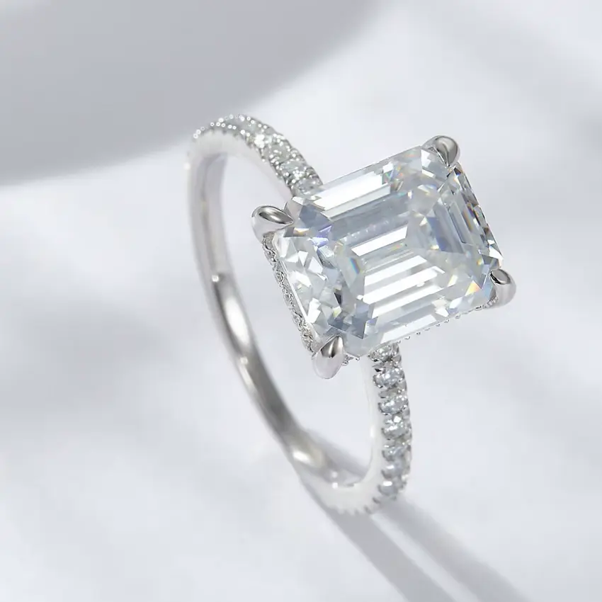 Luxury 925 Sterling Sliver 4CT Emerald Cut Full Moissanite Ring (Size 5-9)