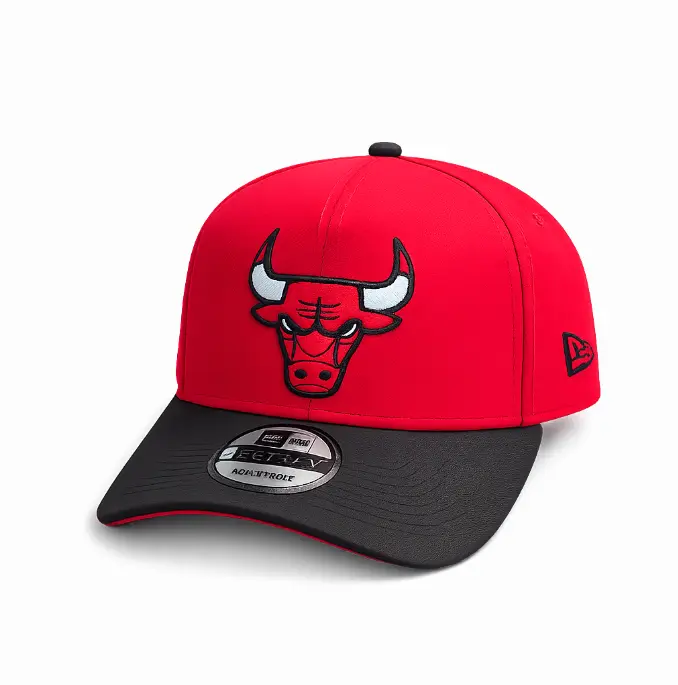 Chicago Bulls Red & Black 9FORTY Adjustable Cap – Embroidered NBA Basketball Hat for Men & Women