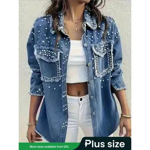 Plus-size women’s denim jacket adorned with rhinestones and pearls, casual washed denim jacket, fashionable oversized outerwear, loose fit