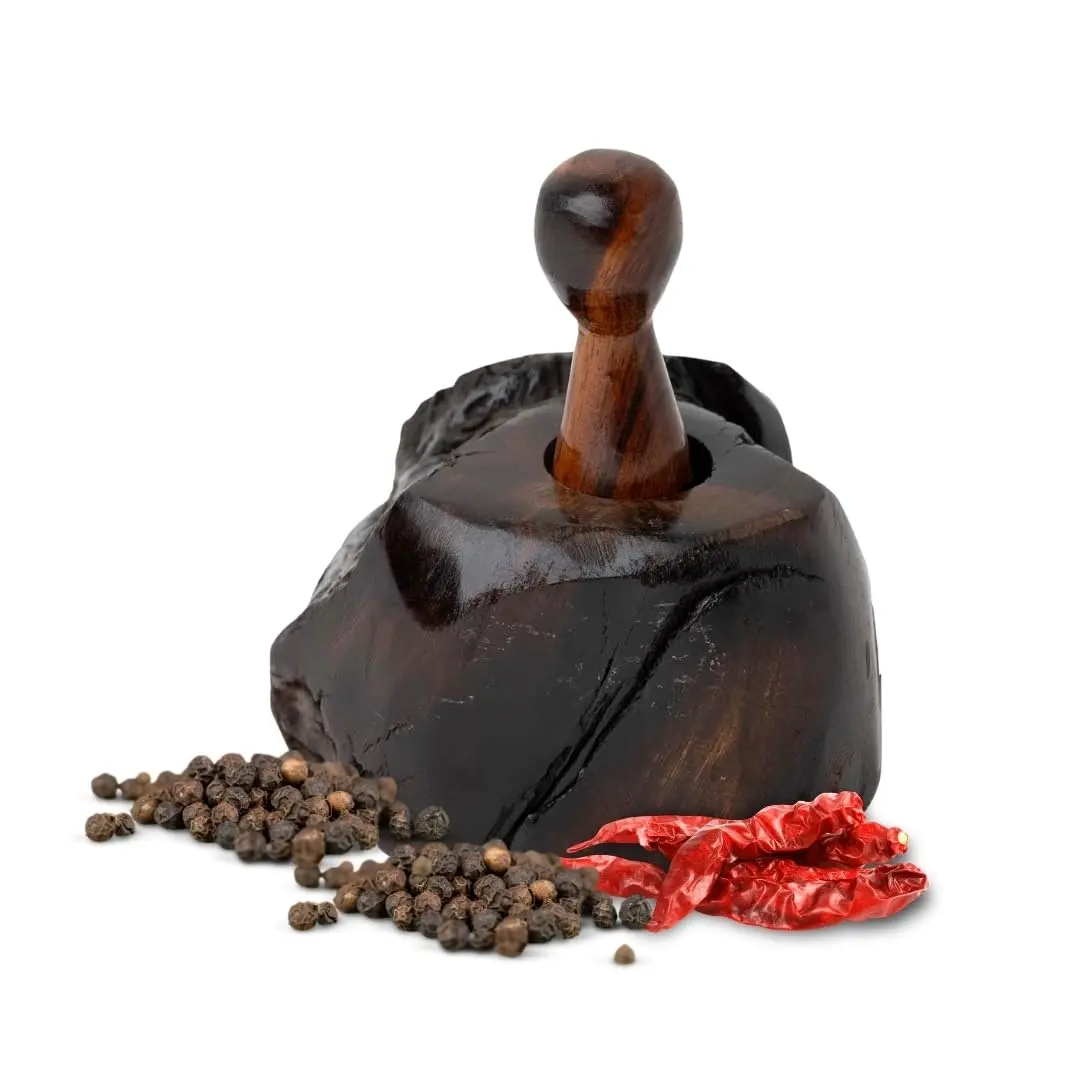 Ironwood Pepper Grinder – Manual Spice Grinder, Wooden Pepper Mill Grinder, Chiltepin Pepper, 4 x 3.5 x 4.5 inches