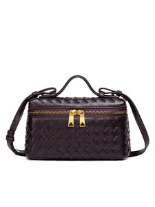 Fashionable Handwoven Lunch Box Bag, Zipper Lunch Bag, Single Shoulder Crossbody Bag, Trendy Messenger Bag, Stylish Daily Use Accessory, Handheld
