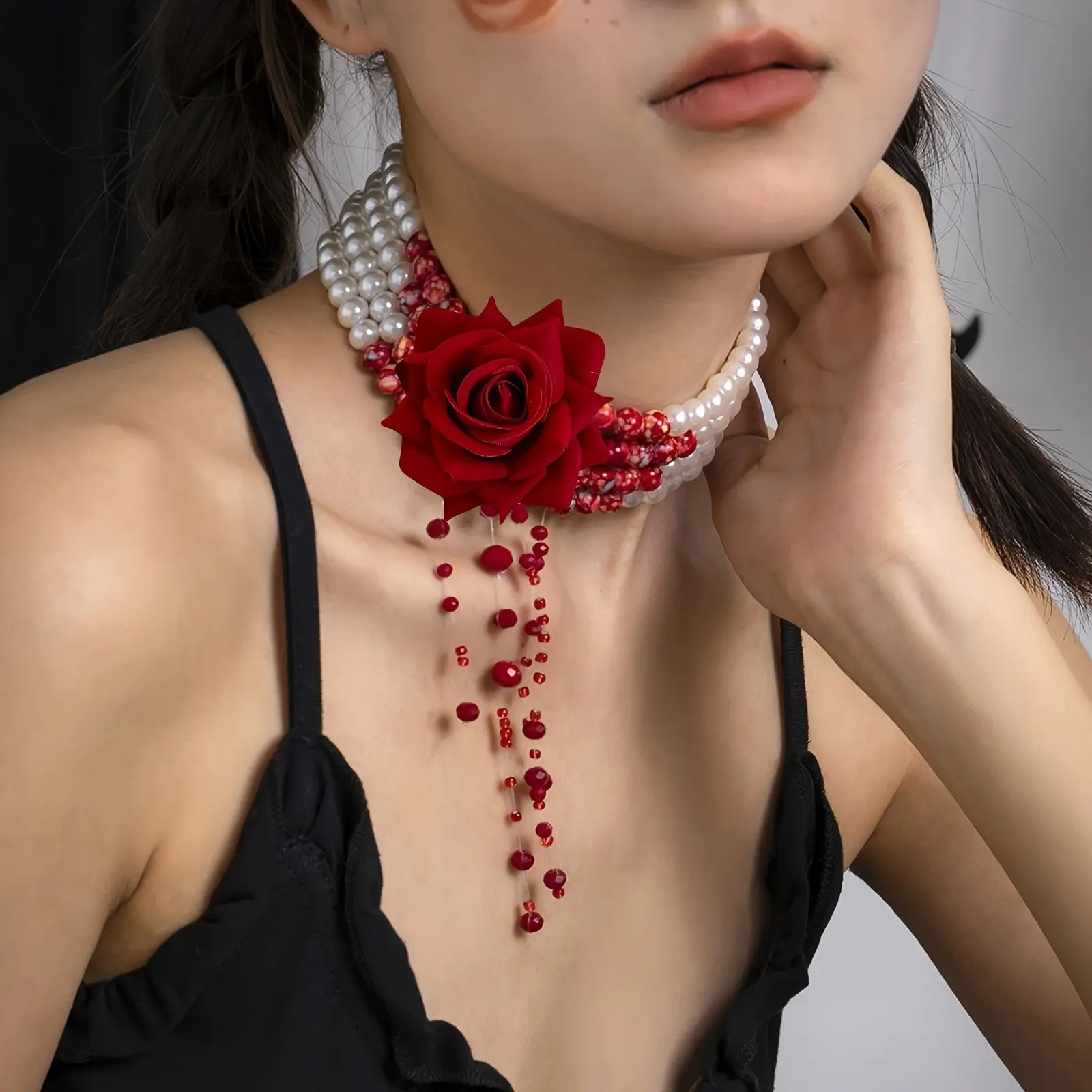 Gothic Vampire Rose Pearl Necklace - Perfect for Halloween Parties and Celebrations - Plastic Material - No Plating or Inlay - Suitable for All Seasons