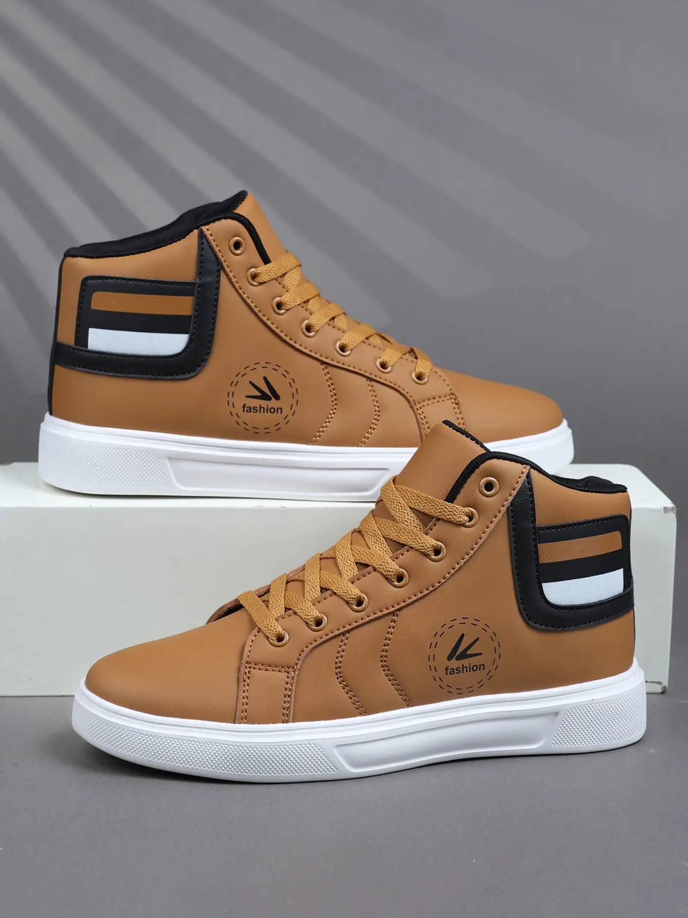 Men's High-Top Casual Shoes, Vintage Classic Military Athletic Sports Sneakers, Thick Soled Sneakers, PU Leather Lace-Up, Thick Sole, Breathable Comfort, Walking Shoes, Footwear