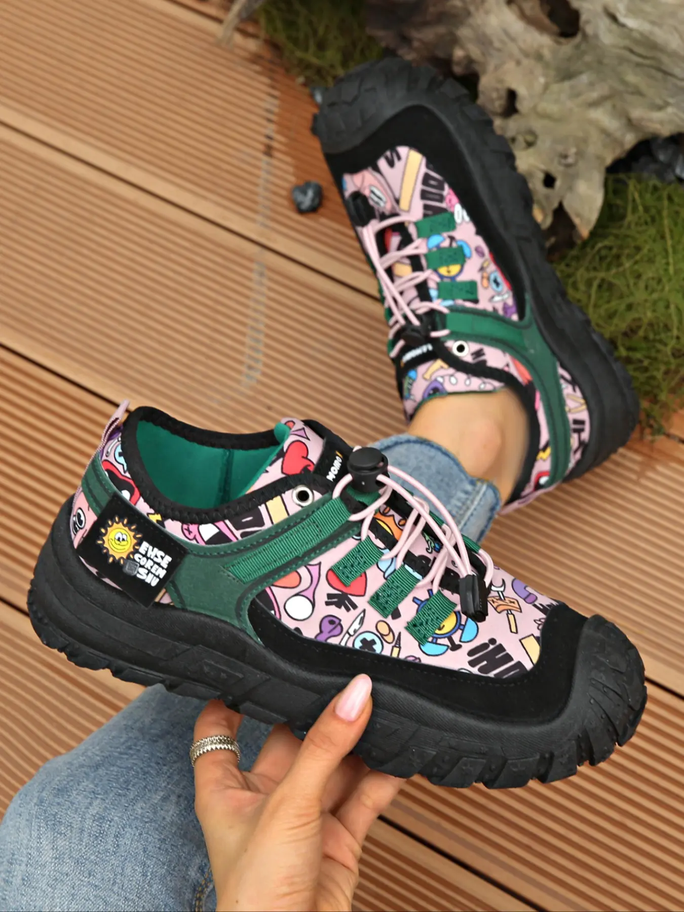 Women's Platform Graffiti Sneakers, Stylish Sneaker, Graphic Print Sneakers, Colorful Thick Sole Lace-Up Sports Shoes, Fashion Height-Increasing Casual Footwear, Trendy Sneakers, Thick Soled Sneakers for Daily Wear and Weekend Outings