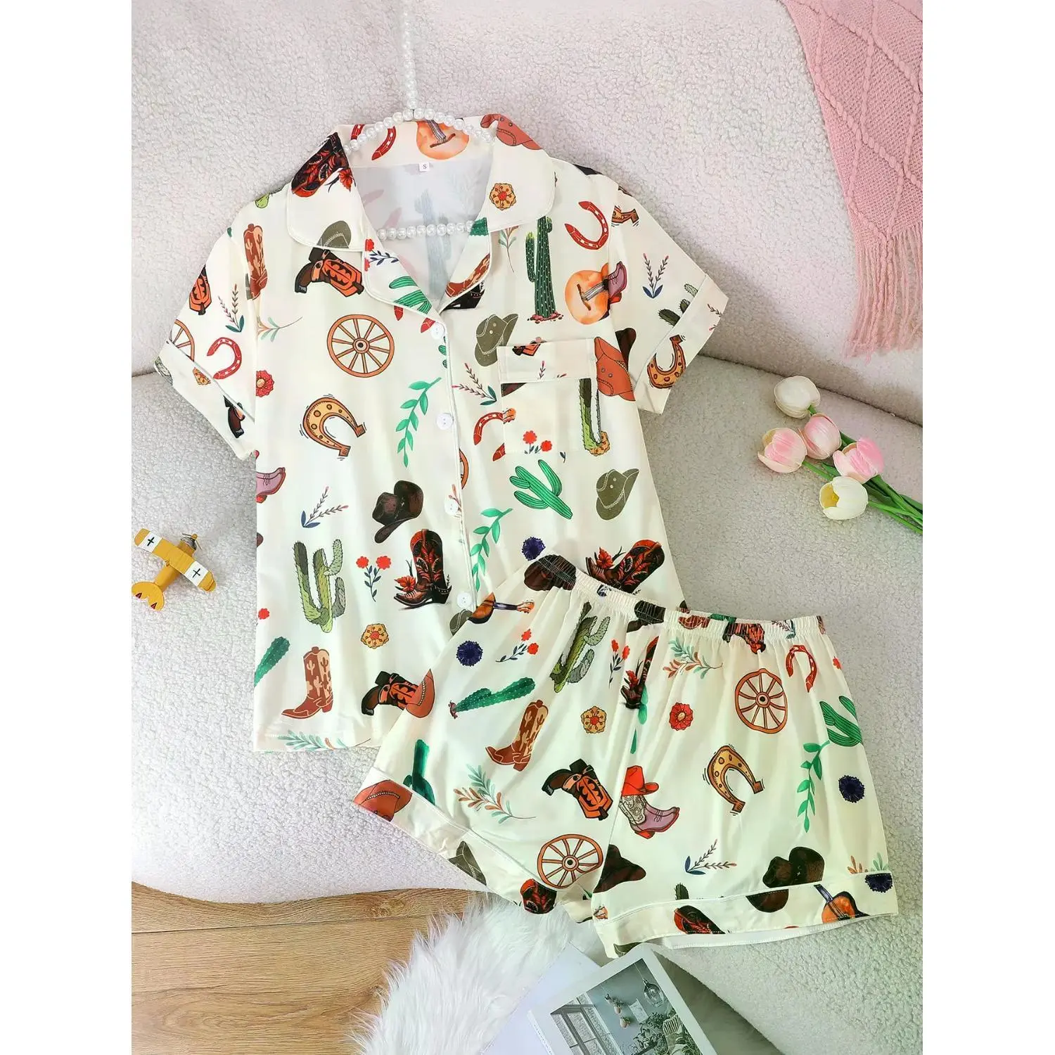 Women's Western Cowboy Print Sleepwear Set, Collared Short Sleeve Cardigan with Loose Elastic Waist Shorts, All-Season Pajama & Loungewear, Casual Home Wear