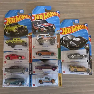 Hot Wheels 10 Car Bundle