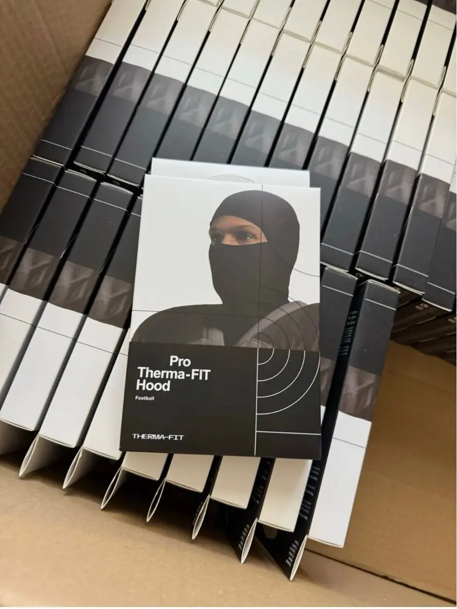 Pro Hyperwarm Ski Mask  Therma-FIT Unisex  Hood Black One Size