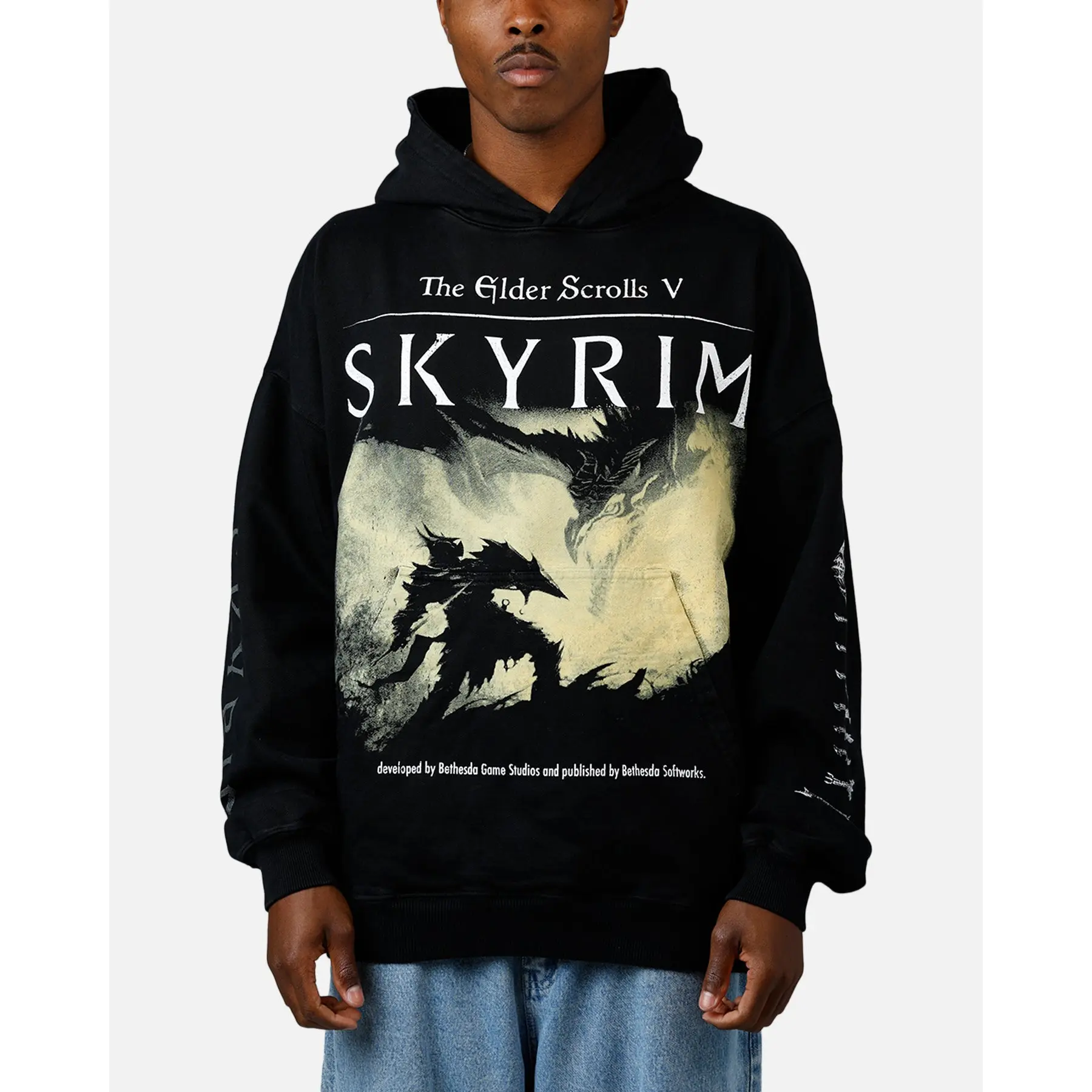 73Studio X The Elder Scrolls V: Skyrim '11 Daedric Premium Hoodie Black