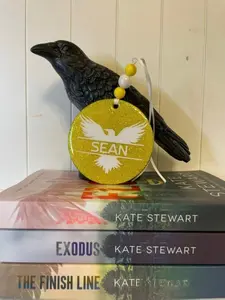 The Ravenhood Sean Ornament 3.5inch