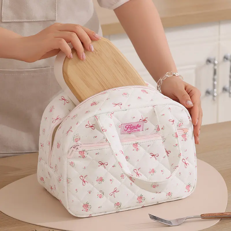 Cute Bow Insulated Lunch Bag，Quilted Insulated Lunch Bag，Sweet Floral Print Quilted Lunch Bag, Water‑Resistant Insulated Thermal Lunch Handbag,back to school,back to school haul