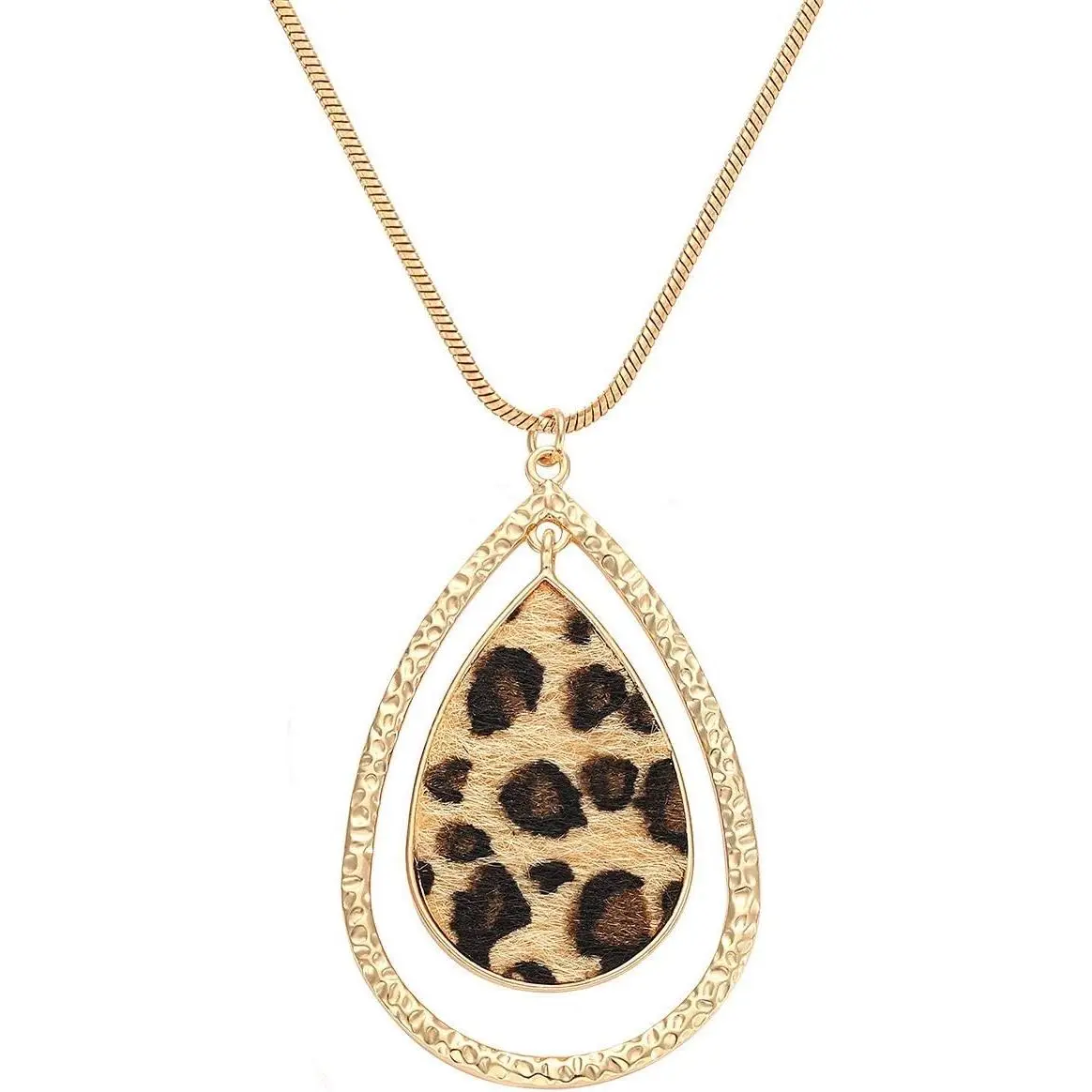 Long Necklaces for Women Leather Leopard Necklace Animal Print Cheetah Pendant Necklaces Gold Chain Necklace