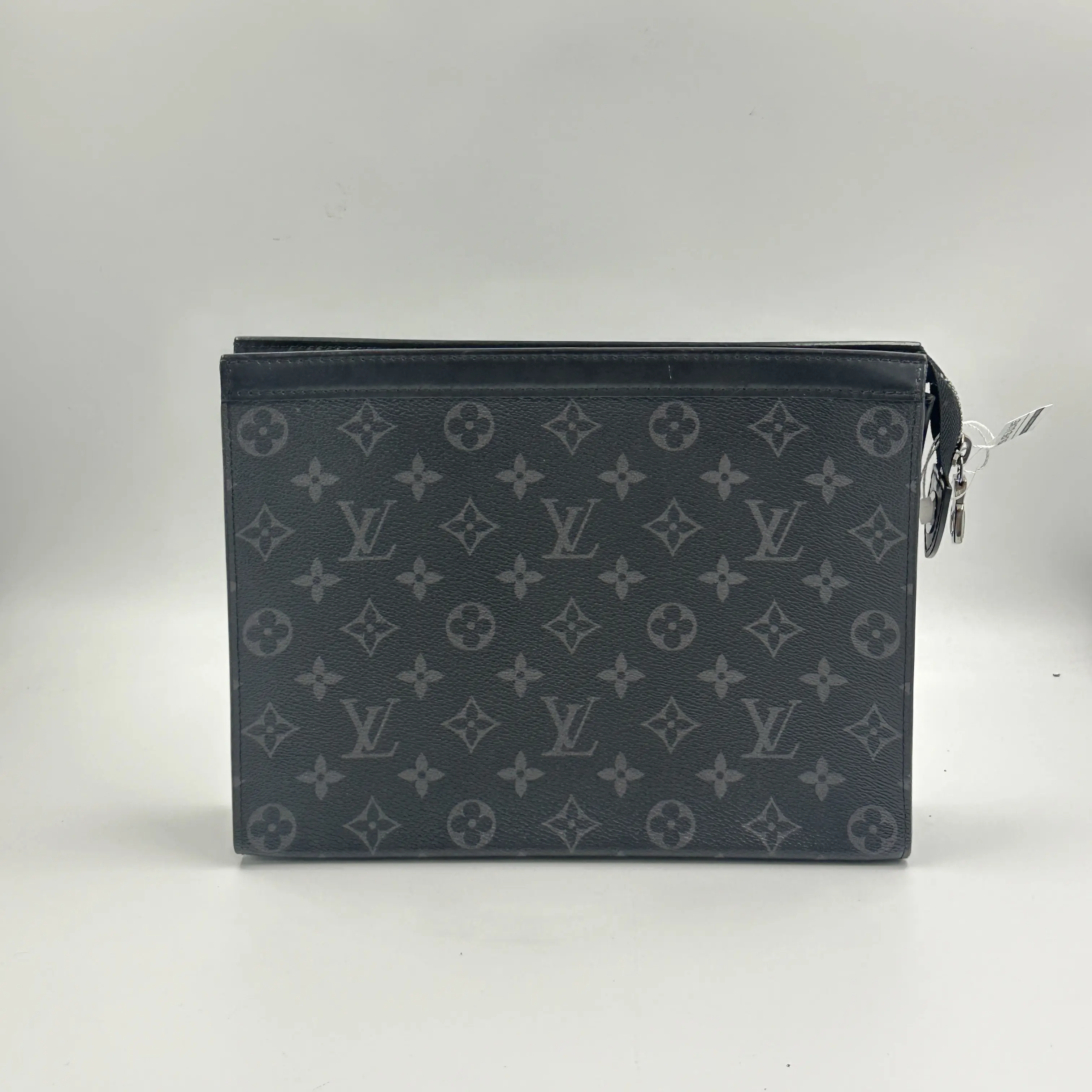 Pre-owned Louis Vuitton Pochette Voyage MM A101684