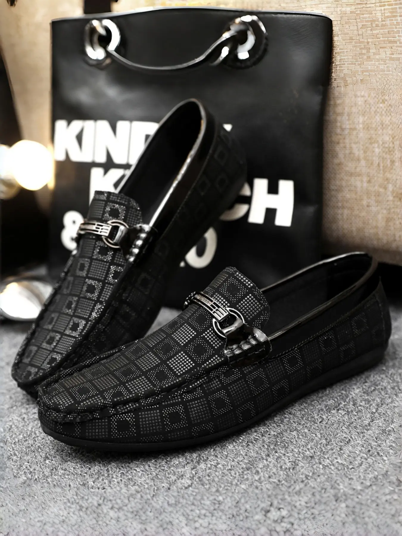 Men's Plaid PU Leather Loafers New Korean Trend British Style Slip-On Flat Soft Sole Comfortable Lightweight Business Casual Shoes Trendy Shoes for Daily Wear PU Leather Footwear