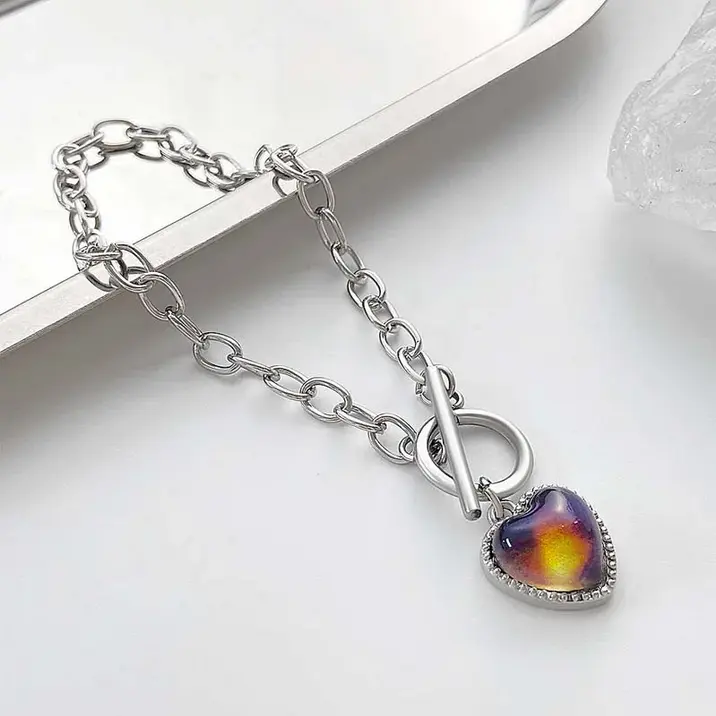 Elegant Color Changing Temperature Mood Heart Pendant Bracelet - 7"