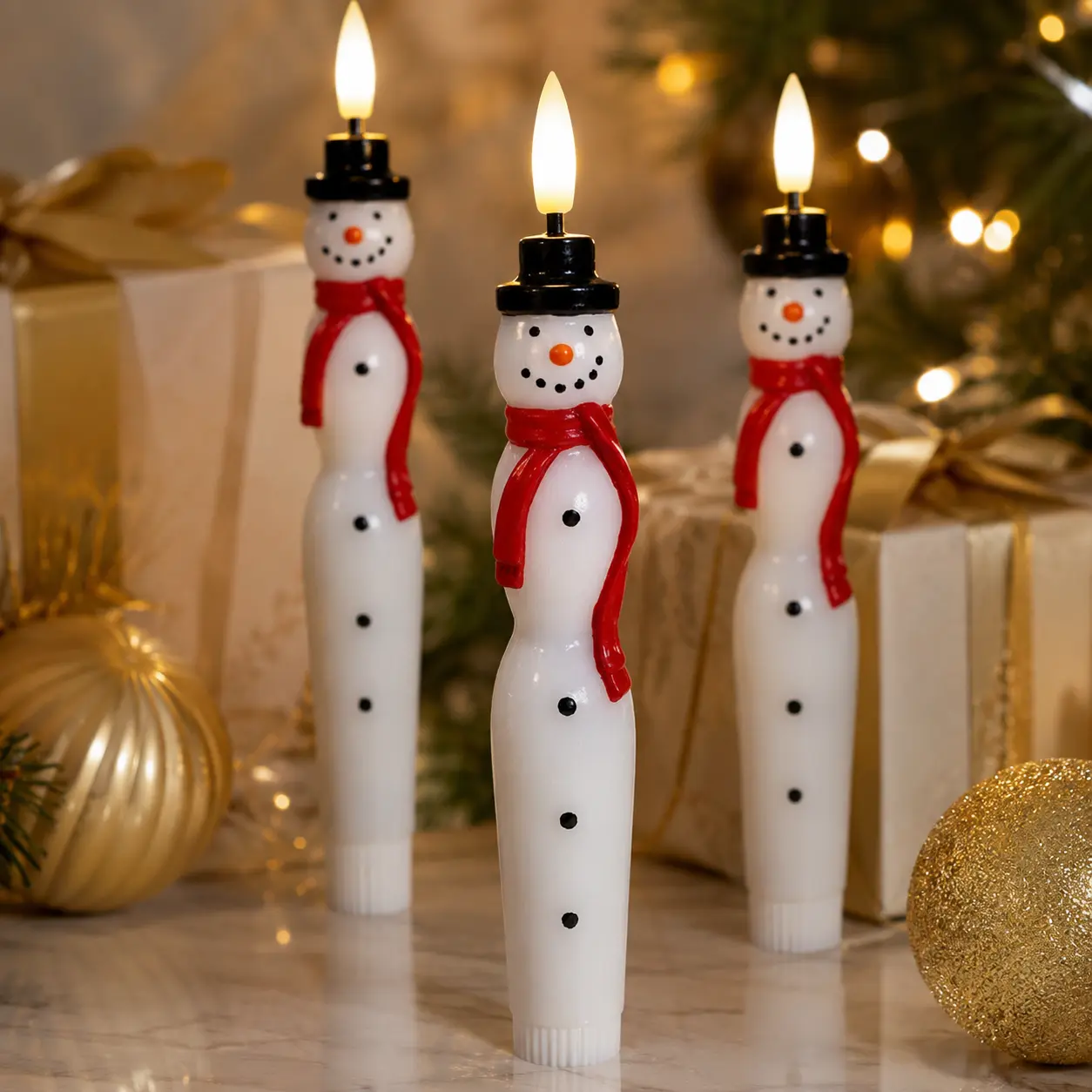 LED Snowman Candle Decor, Flameless Candle with Flickering Flame Light, Cute Winter Snowman Decoration with Warm Glow, Battery Operated Christmas Home Decor for Table Centerpiece, Fireplace & Holiday Gift