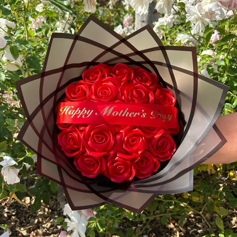 Red rose Mother’s Day bouquet flower gifts mother day