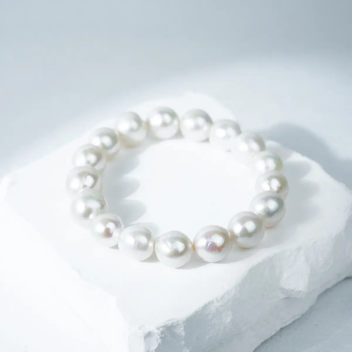 【Mike】LYC024-18 Classic 10-11mm String of Pearls Bracelet - Beautiful Bracelets, Elegant Versatile Jewelry for Birthday/Anniversary Presents, Freshwater Pearl Bracelets & Anklets Style