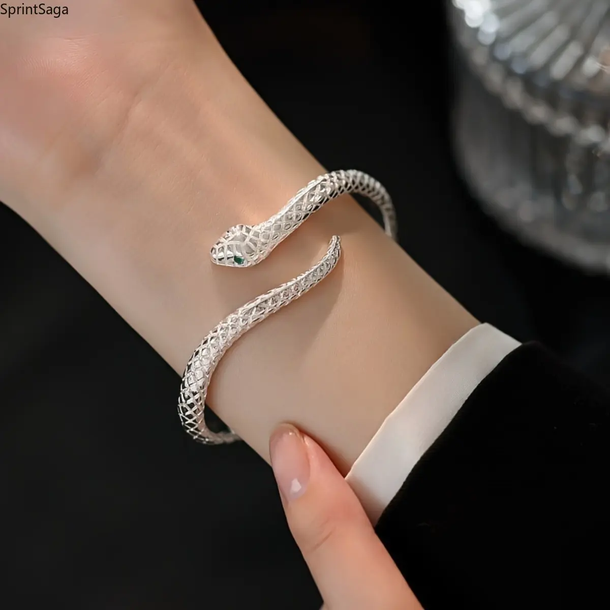 Vintage Snake Cuff Bracelet for Women, Hypoallergenic 925 Sterling Silver Jewelry with Floral Trim, Creative Zodiac Design with Zircon Eyes, Funky Unique Accessories, Beautiful Bracelets, Snake Motif, Exquisite Trendy Bracelet