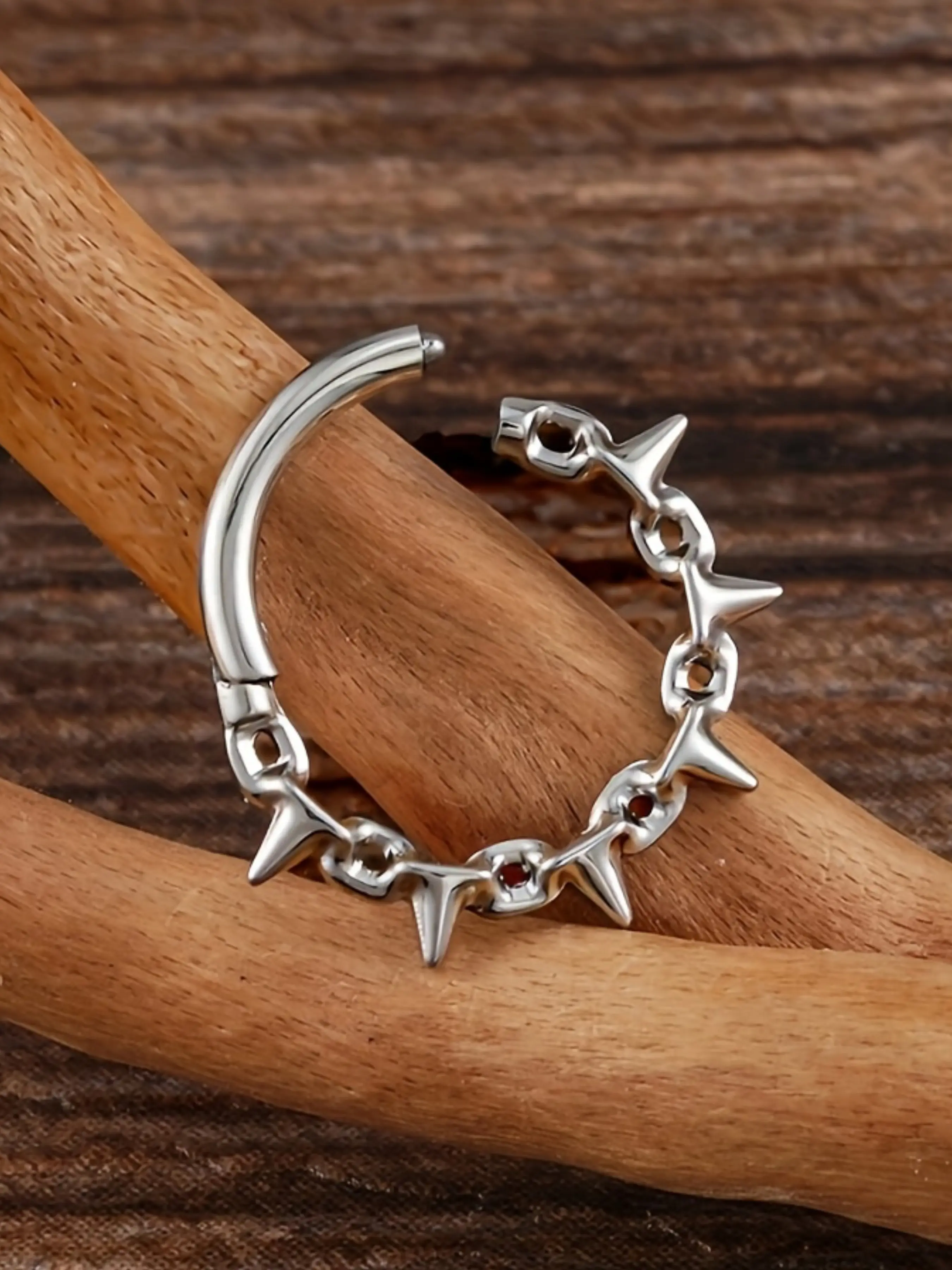 G23 Titanium Segment Joint Nose Ring, Punk Style Earrings with Lock Chain Design, Spiked Septum Piercing for Nose & Ear Cartilage, Nose Ring Jewelry, Body Jewelry