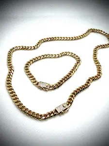 Hermosa gargantilla en oro laminado 14k collar 18 pulgadas