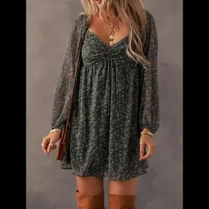 Women's Ditsy Floral Print Sweetheart Neck Shirred Back Dress, Bohemian Elegant Fashion Chic Bishop Sleeve Dress for Daily Holiday Vacation Wear, Ladies Casual Dress for All Seasons, Womenswear, Feminine, Boho Earthy Girl Clothes, Casual Loose Dress