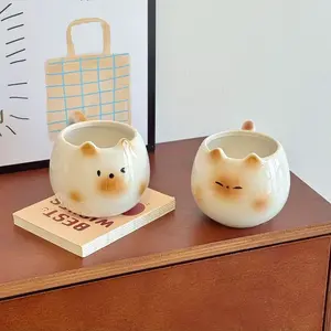 Cute Cat Coffee Mug, Ceramic Creative Beverage Cup for Cafe Office Home Living Room Bedroom, Elegant Drinkware Gift for Tea Time