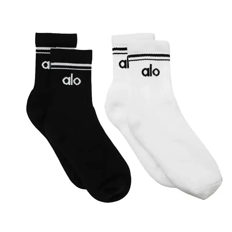 Yoga Unisex Athletic Crew Socks Striped Letter Print Cotton Breathable Sport Socks Black White for Men Women