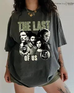 Joel Miller & Ellie Williams TLOU Comfort Colors Unisex Tshirt, Pedro Pascal & Bella Ramsey TV Show 90s Retro Bootleg Shirt, Fan Merch Celebrity Crush