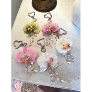 [NEW] Handmade Orchid Keychain with Pearls | Seashell Bag Charm