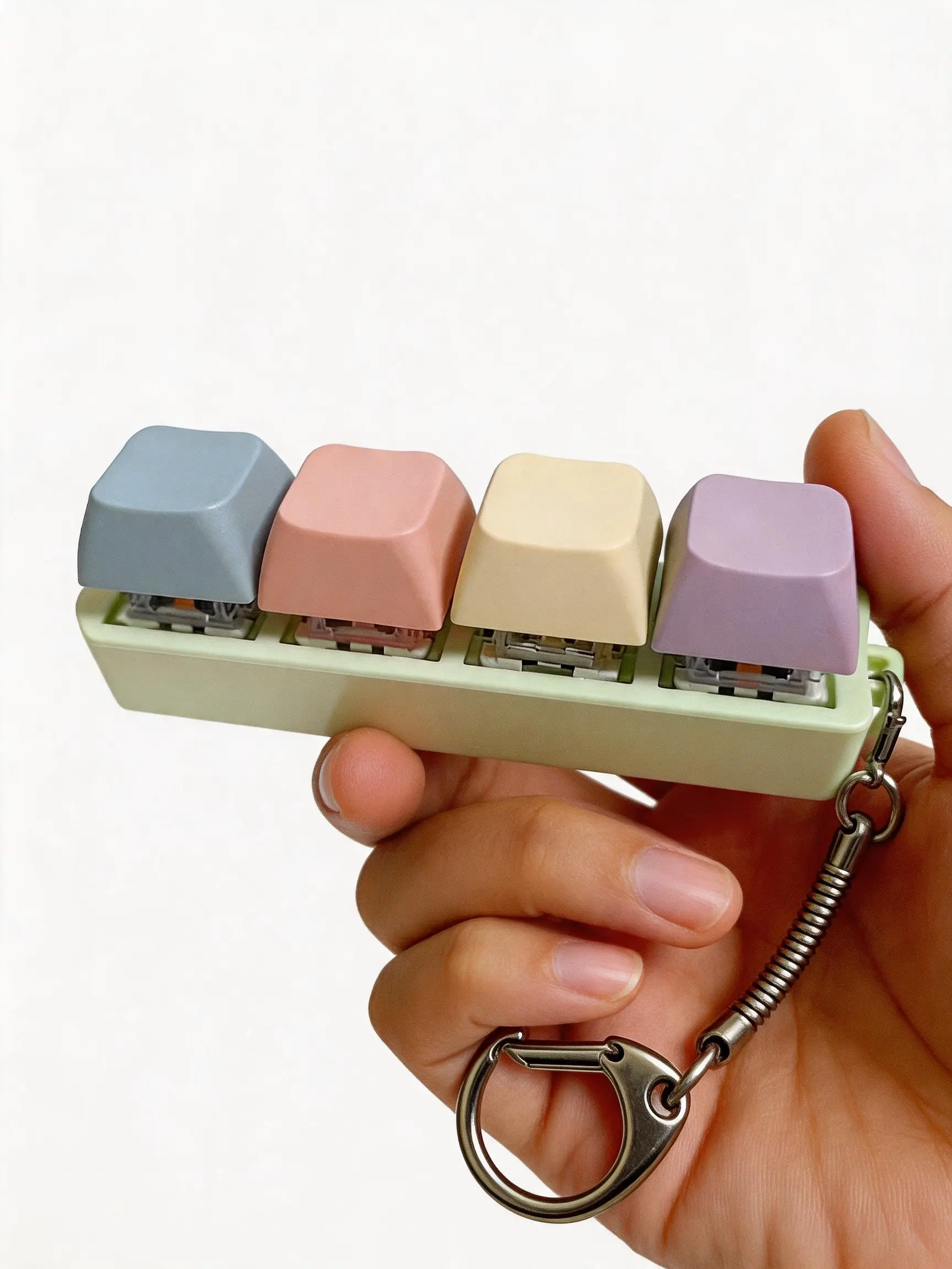 Keyboard Stress Relief Toy Silent Fidget Keychain Pendant, Car Key Decoration Accessory, keychain for car keys, Detachable Key Ring Gift, Key Charms, Perfect Gift, Christmas Halloween Birthday Present