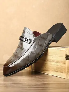 Men's Casual Crocodile Pattern Metallic Slippers, Metal Buckle, PU Material, Indoor & Outdoor Use, All Seasons, Daily Wear, Footwear