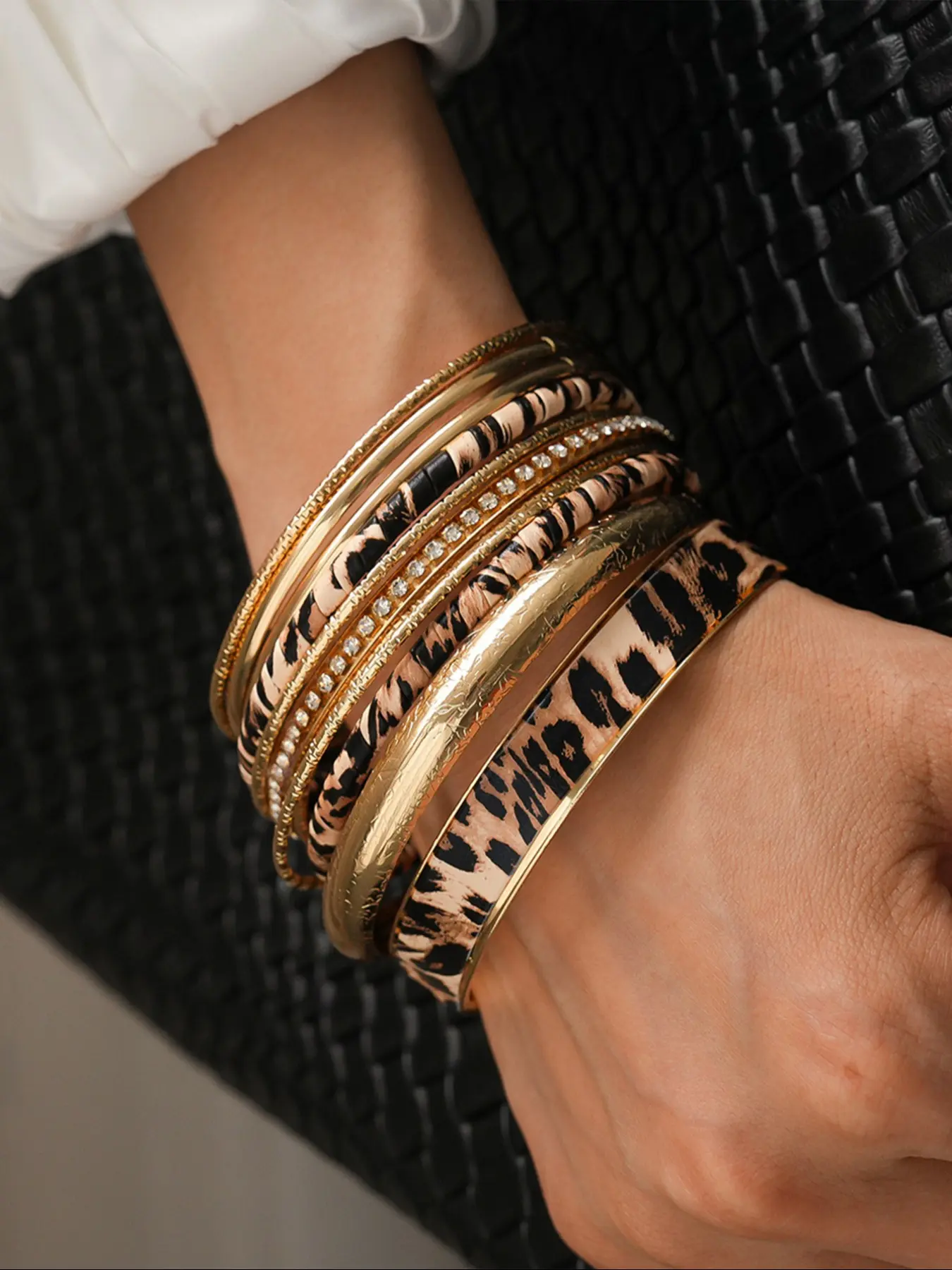 Women's Leopard Print Bangle Bracelet Set, Bangles Bracelets Set, Simple and Stylish Jewelry for Parties, Daily Wear, and Gifting