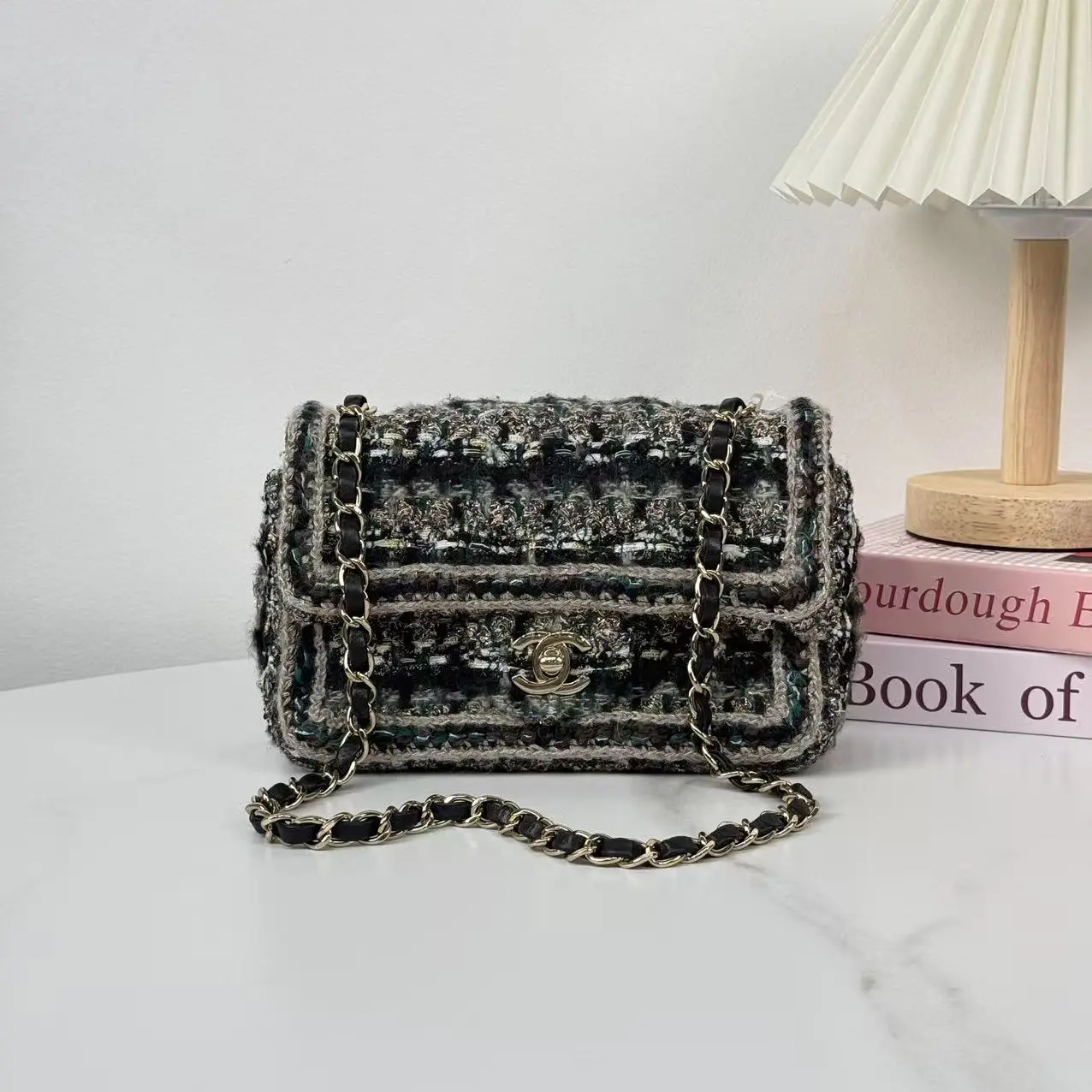 Pre-owned CHANEL Black Mini Rectangular Classic Tweed Braided Single Flap Cloth
