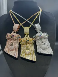 Men's Colorful Four-Leaf Clover Pendant Necklace, Large Hip-Hop Rhinestone Jewelry, Brass Zirconia Fashion Accessory, Exquisite Jewelry Gift