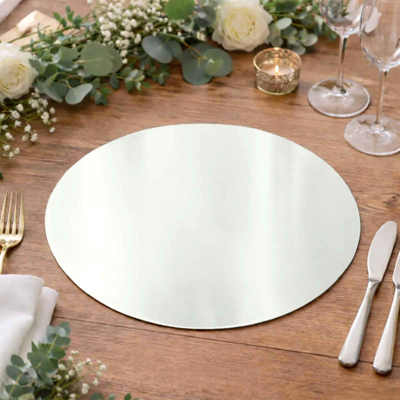 50-Pack Round Disposable Cardboard Charger Plates, 13" 128 GSM Silver Placemats for Weddings, Banquets, Home Dinners - Disposable Tableware for BBQs, Parties, Special Events