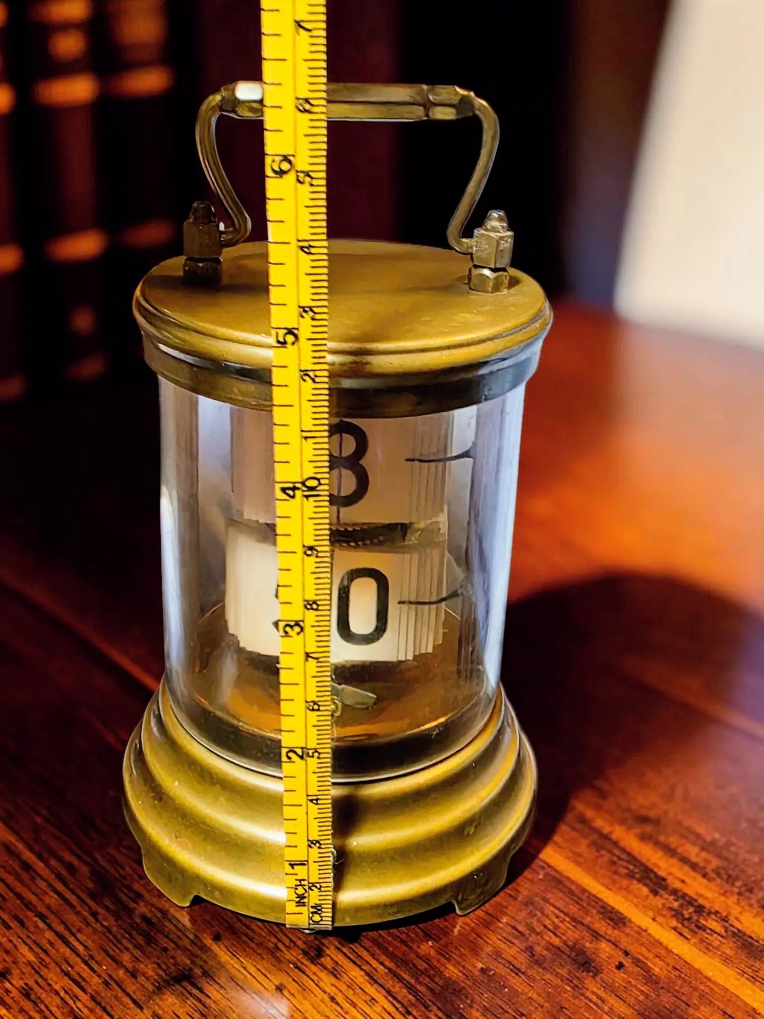 Vintage Industrial Steampunk Minimalist Round Mechanical Plato Carriage Flip Clock - 1903 Patent, Authentic Brass/Glass Cylinder, Approx. 5", Gravity Feed, Vintage Home Decor Accent for Collectors