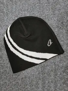 Unisex Knit Hat, Colorblock Street Style, Loose-Fitting, All-Seasons, Trendy Hip-Hop Cap, New Arrival, Cross-Border Fashion Accessory
