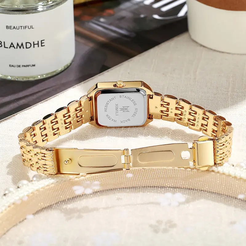SKU:0051 cute gold‎ mini watch+in a gift box the size is adjustable for any hand SKU:0051 cute gold mini watch+in a gift box the size is  main image 4