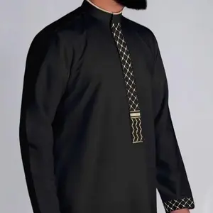 Men's Thobe with Kuffiyeh Detailing, Black, Traditional Style for Cultural Aesthetics and Versatile Wear