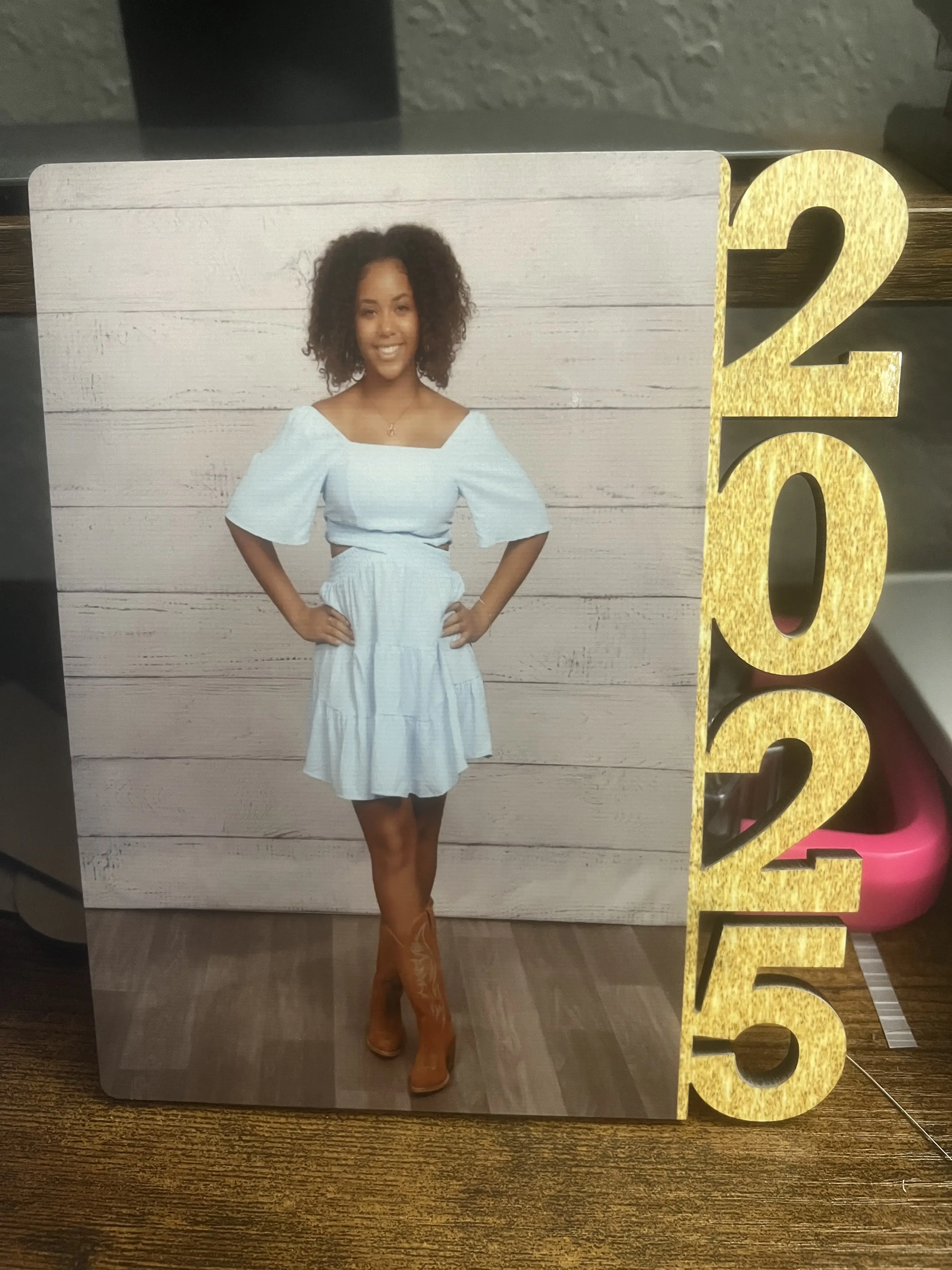 Graduation frame